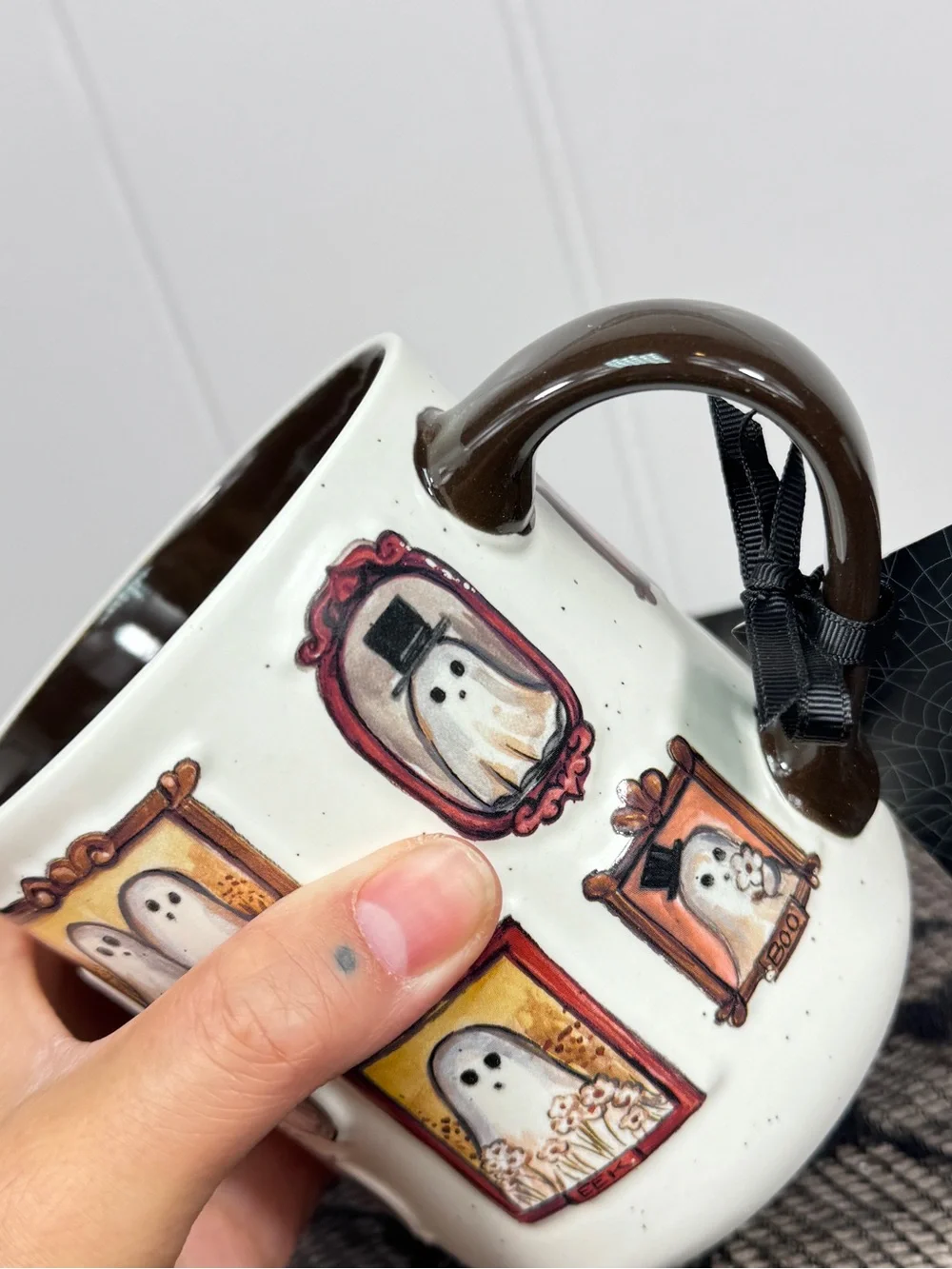 NEW Cobwebs & Cauldrons Ghost Portrait Picture Halloween Mug
